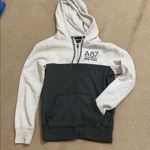 Aeropostale sweatshirt hoodie zip up.grey size s